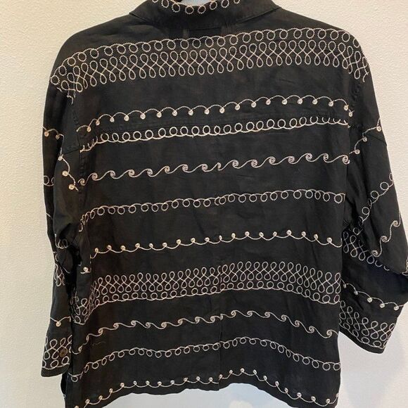 Chico's Design 100% Linen Black Boho Breezy Embroidery Button Up Shirt, Large - Picture 7 of 9